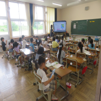 １、２年生の授業（6/23）の様子です