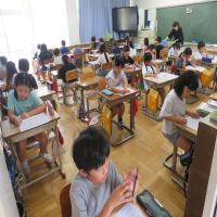 ３、4年生の授業（7/10）の様子です